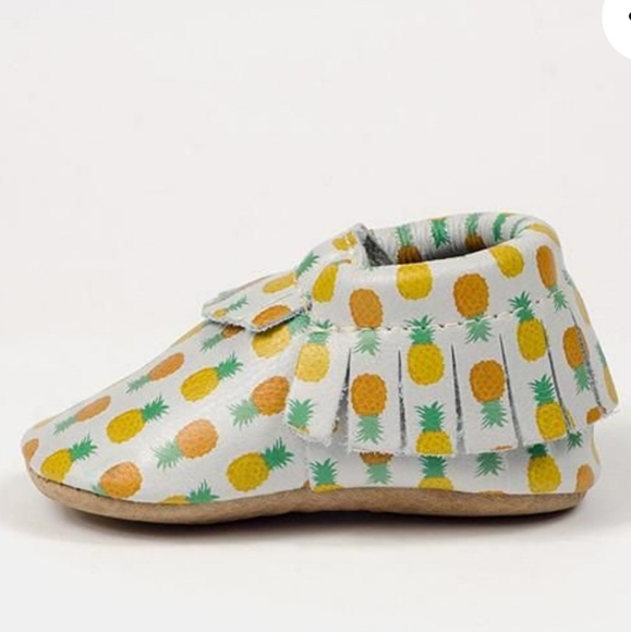 Freshly Picked Other - FRESHLY PICKED !!!NEW!!! Pineapple 🍍 moccasins size 5